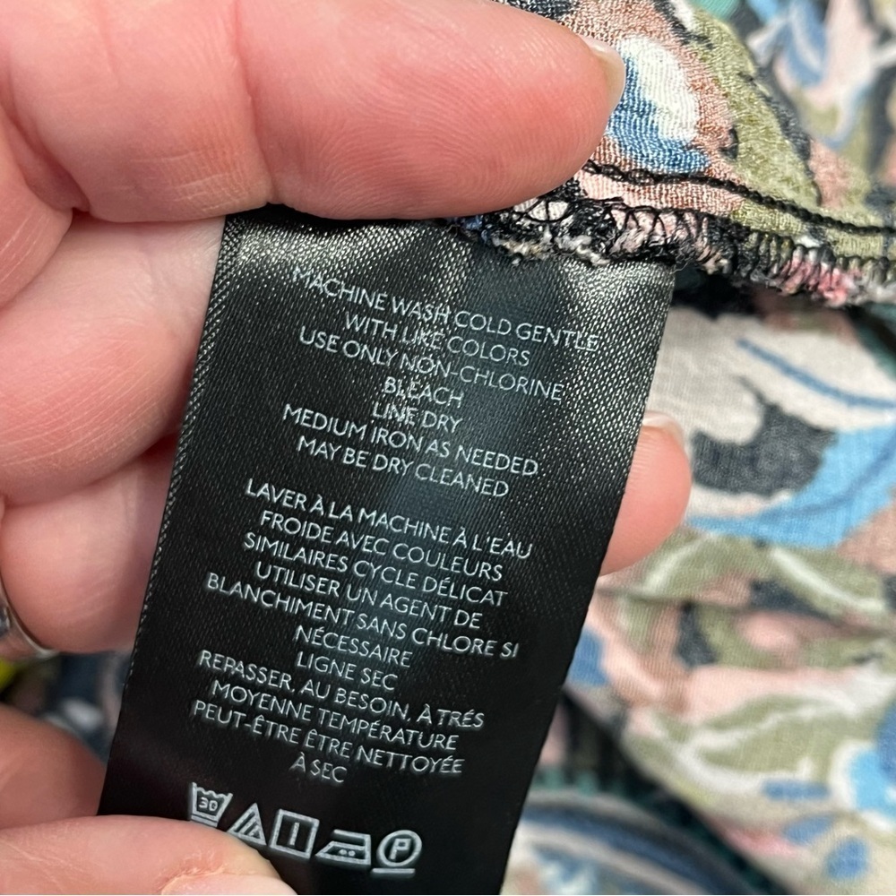 Anthropologie women’s Dress Floral Pattern 100% viscose size Small Petite - Picture 3 of 7